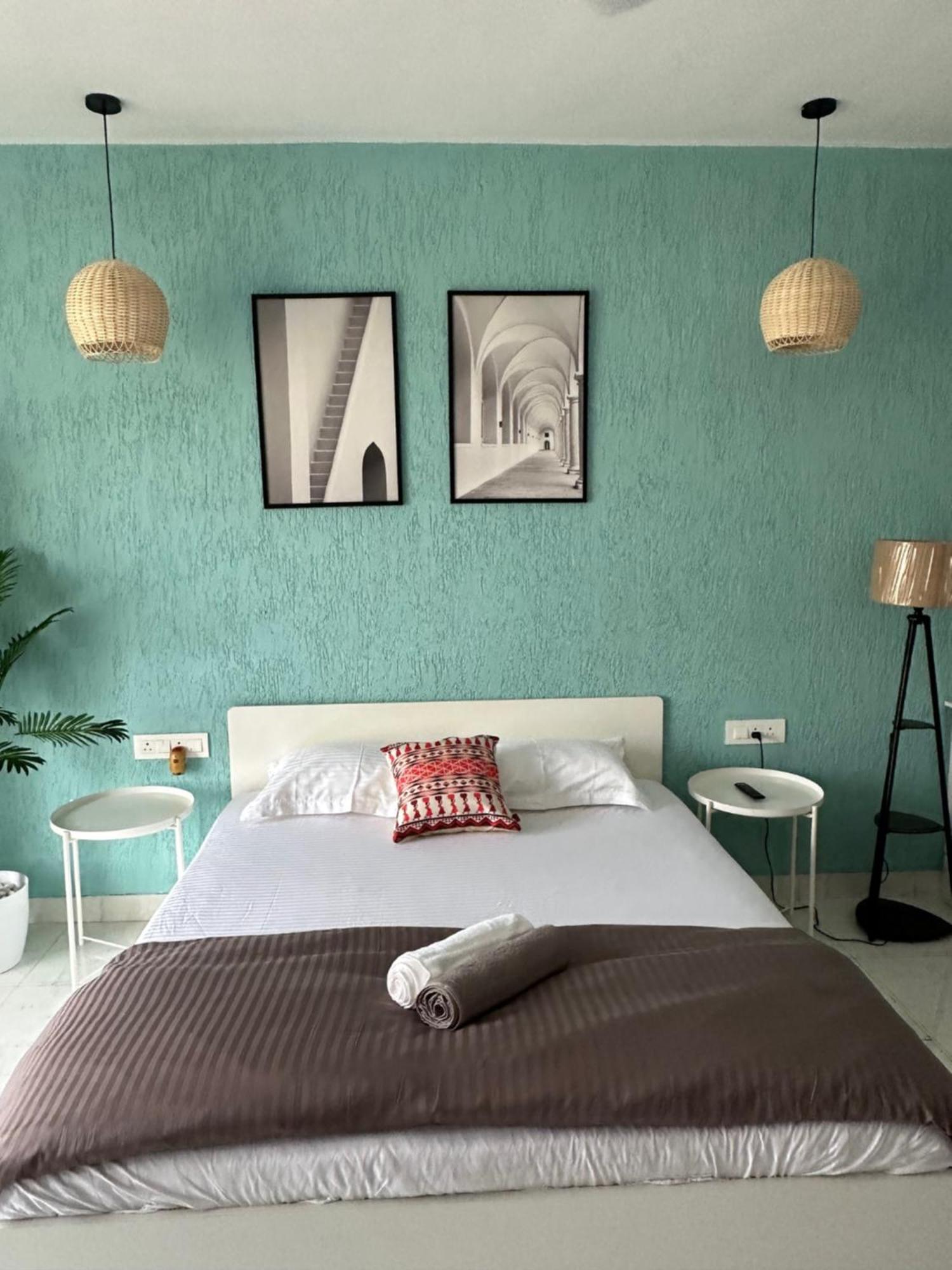 Azure : Private In Koregaon Park